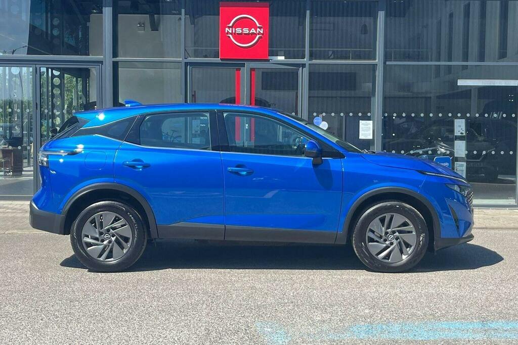 Nissan Qashqai 1.3 Dig T Mhev Acenta Premium Suv Hybri Blue #2