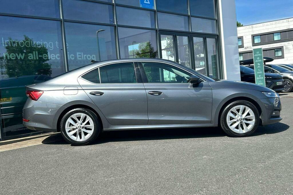 Skoda Octavia 2.0 Tdi Se L Hatchback Dsg BC23HJB Grey #2