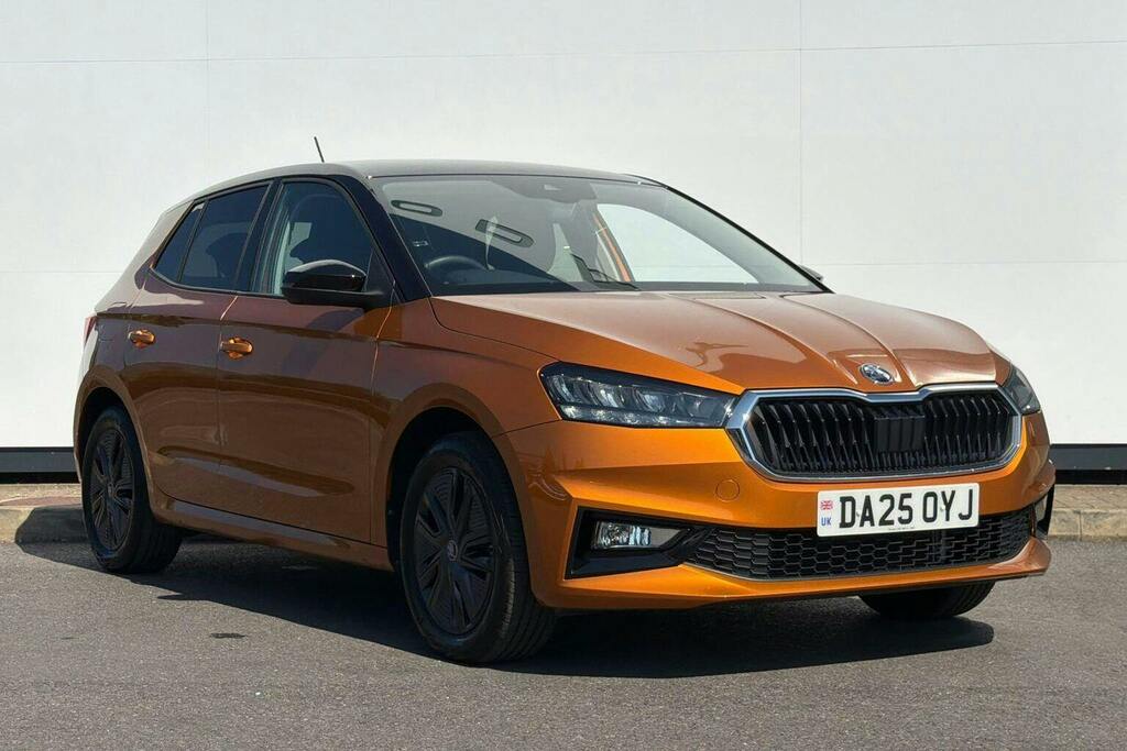 Skoda Fabia 1.0 Tsi Design Edition Hatchback Orange