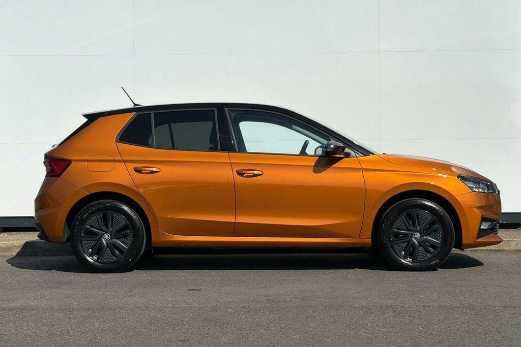 Skoda Fabia 1.0 Tsi Design Edition Hatchback DA25OYJ Orange #2