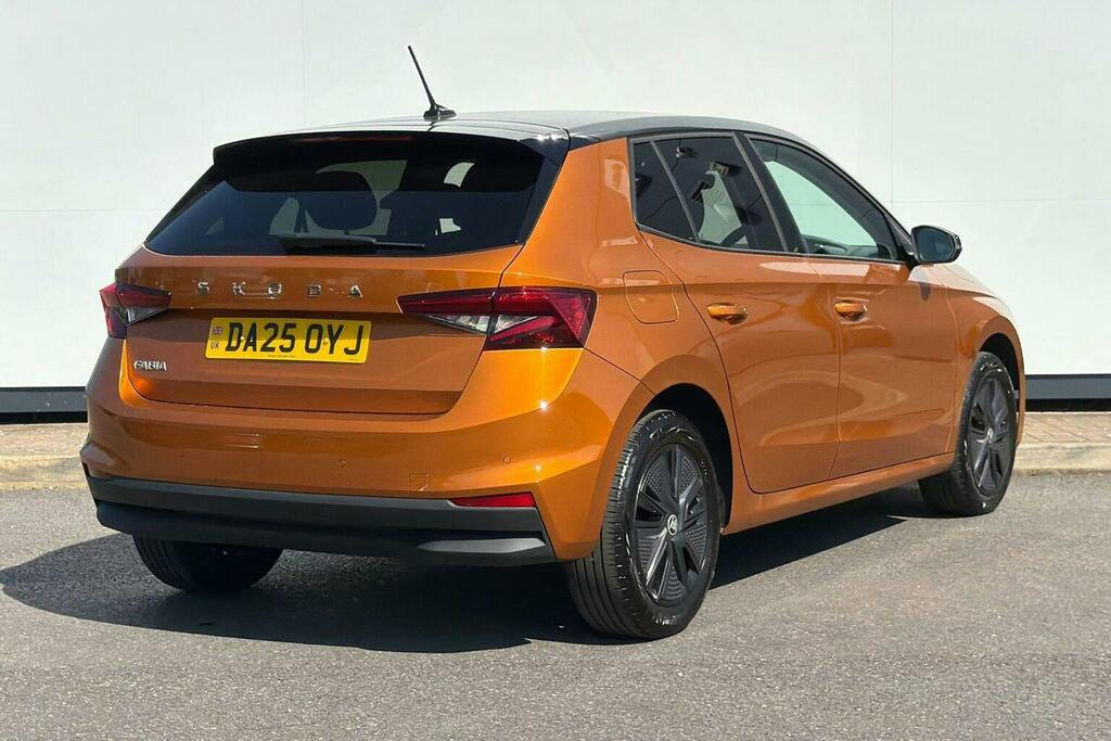 Skoda Fabia 1.0 Tsi Design Edition Hatchback DA25OYJ Orange #3