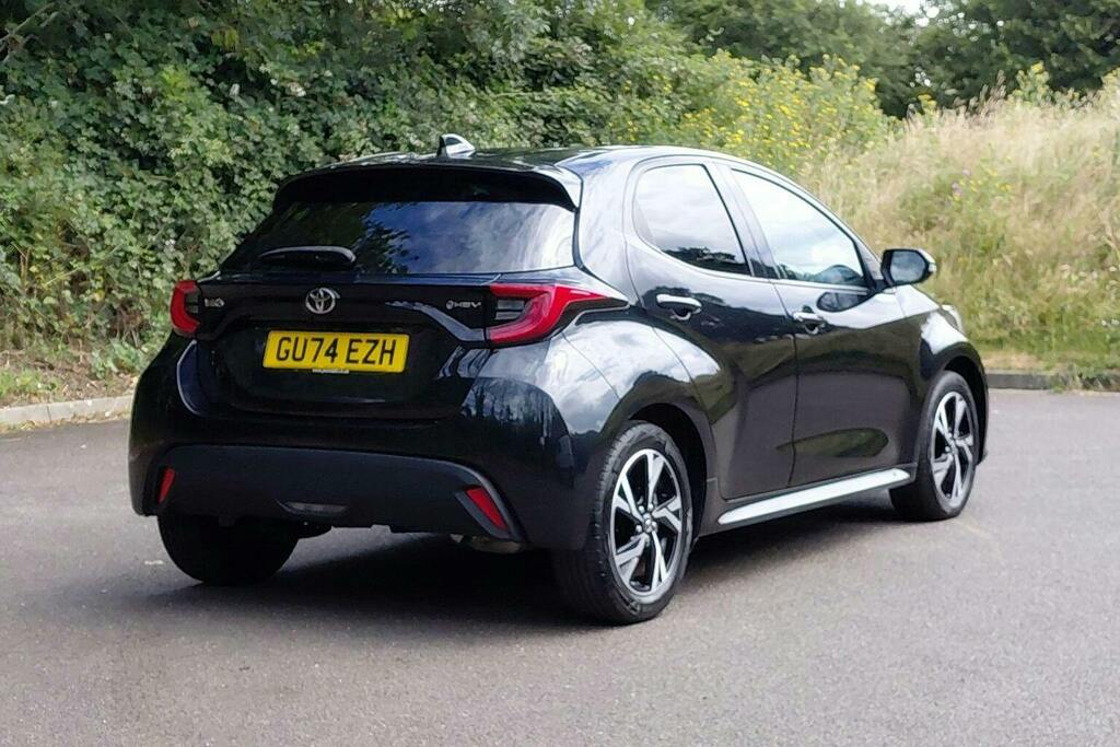 Toyota Yaris 1.5 Vvt H Design Hatchback Hybrid E Cvt GU74EZH Black #2