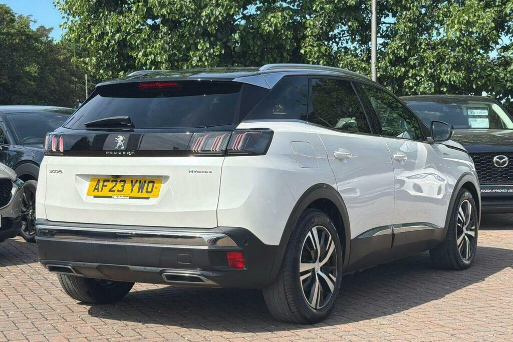 Peugeot 3008 1.6 13.2Kwh Gt Suv Plug In Hybrid E Eat White #3