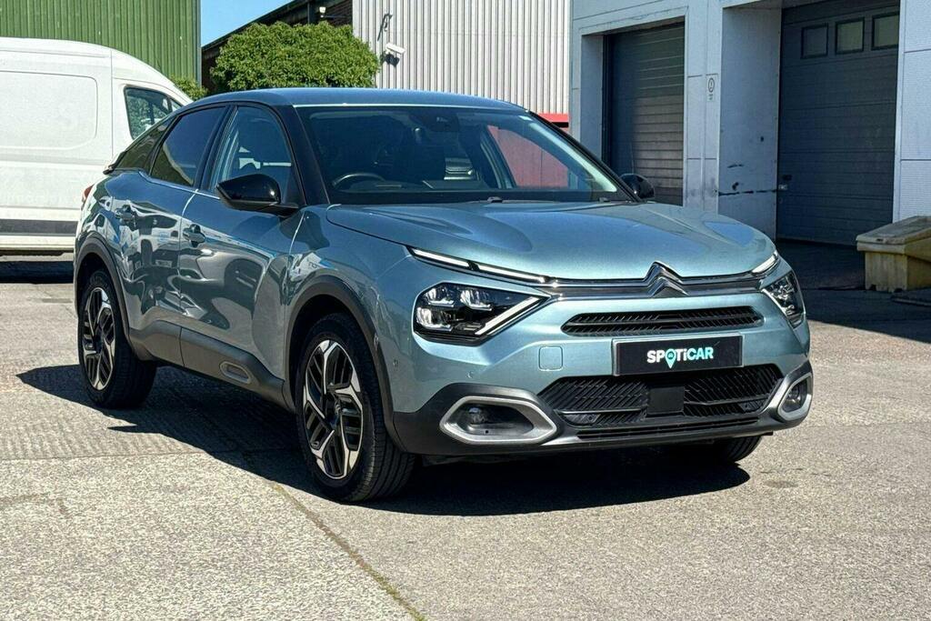 Citroen C4 1.2 Puretech Shine Hatchback Eat8 Blue