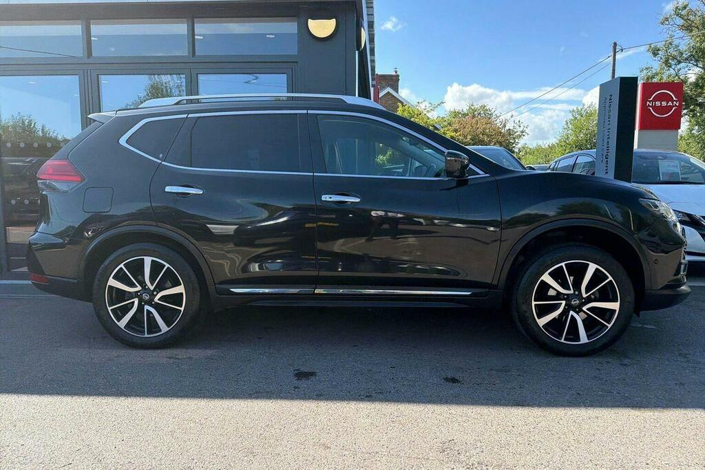 Nissan X-Trail 1.3 Dig T Tekna Suv Dct LT70OCY Black #2