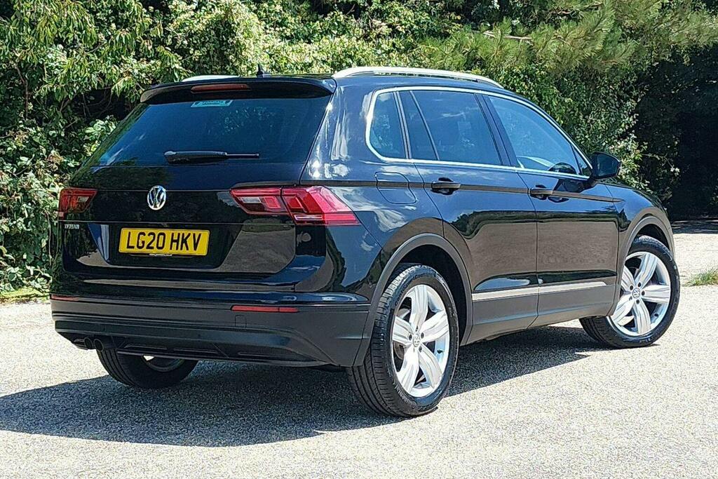 Volkswagen Tiguan 1.5 Tsi Evo Match Suv Dsg Black #3