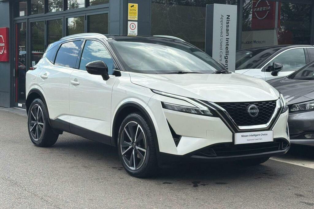 Nissan Qashqai 1.3 Dig T Mhev Tekna Suv Hybrid Xtron White