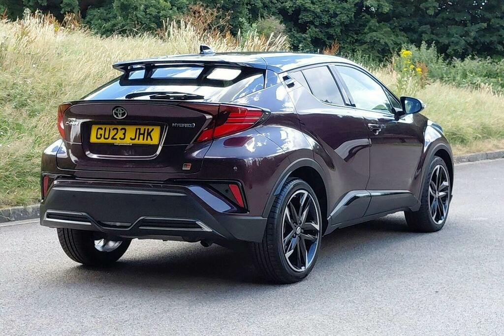 Toyota C-Hr 1.8 Vvt H Gr Sport Suv Hybrid Cvt GU23JHK Purple #2
