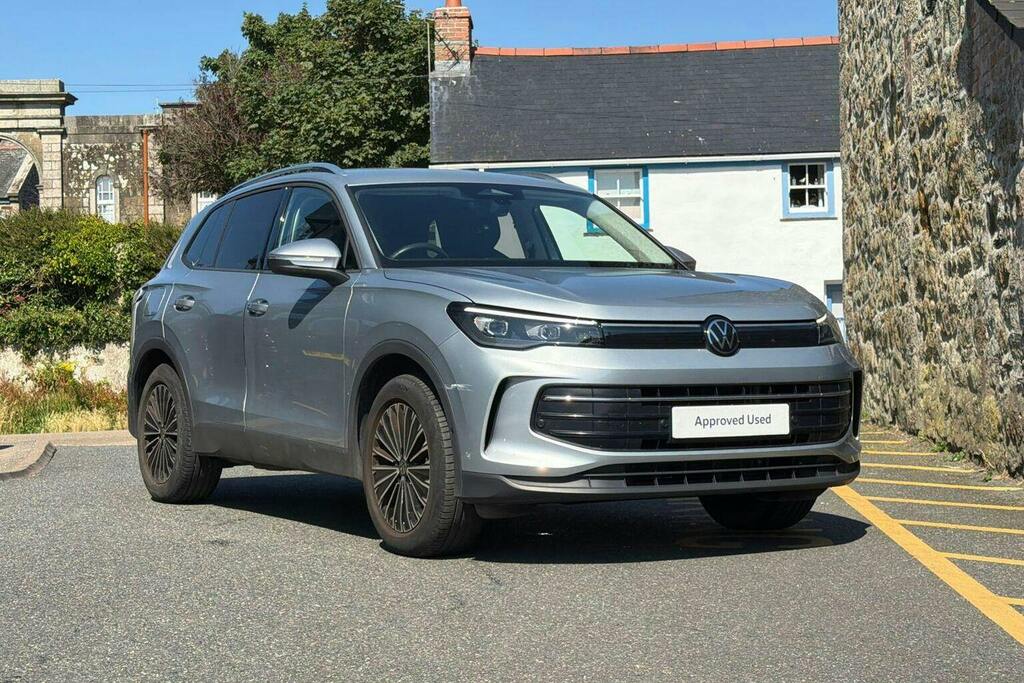 Volkswagen Tiguan 1.5 Etsi Mhev Match Suv Hybrid Dsg Silver