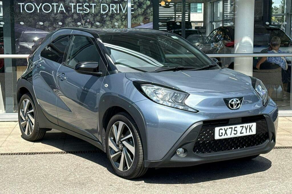 Toyota Aygo X 1.0 Vvt I Edge Hatchback X Shift Grey