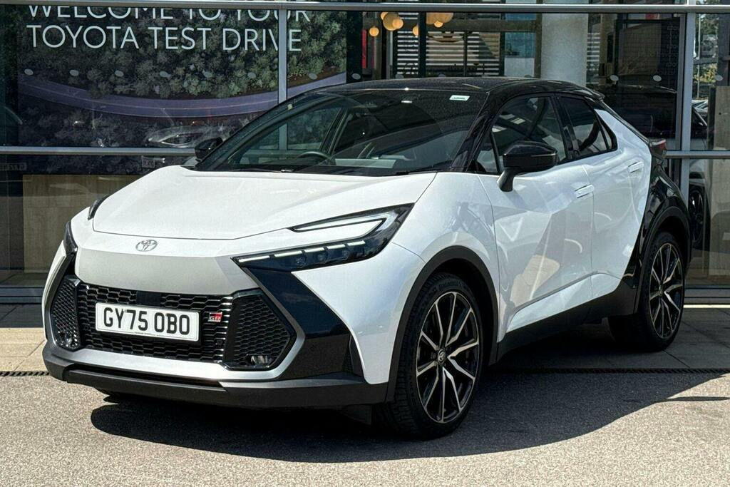 Toyota C-Hr 2.0 Vvt H Gr Sport Suv Hybrid Cvt White #3