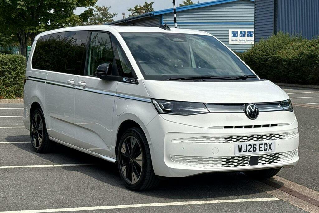 Volkswagen Multivan 1.5 Tsi Ehybrid 19.7Kwh Style Long Mpv White