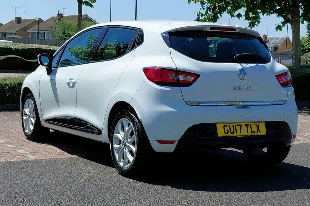 Renault Clio 1.2 16V Dynamique Nav Hatchback White #5