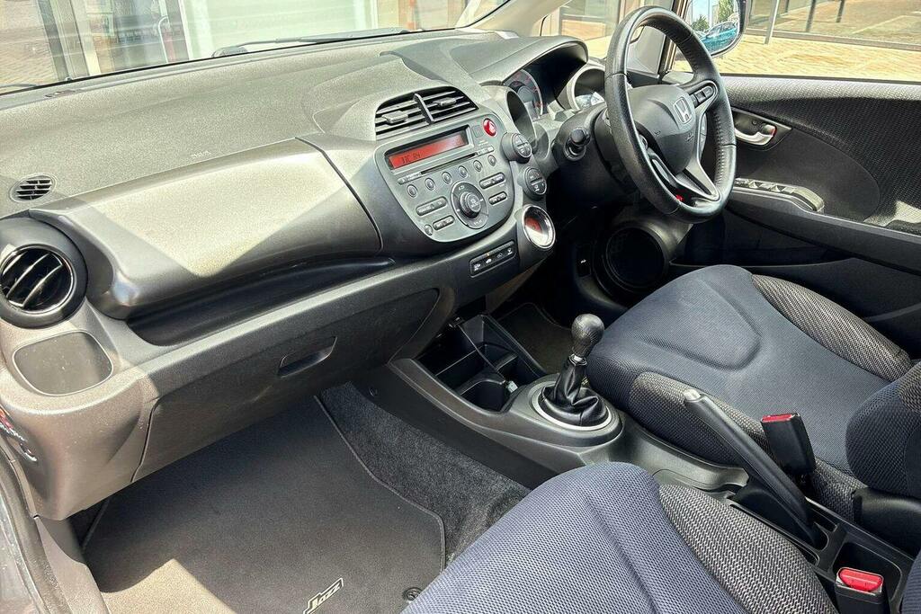Honda Jazz 1.4 I-vtec Es Cvt Euro 5 Grey #15