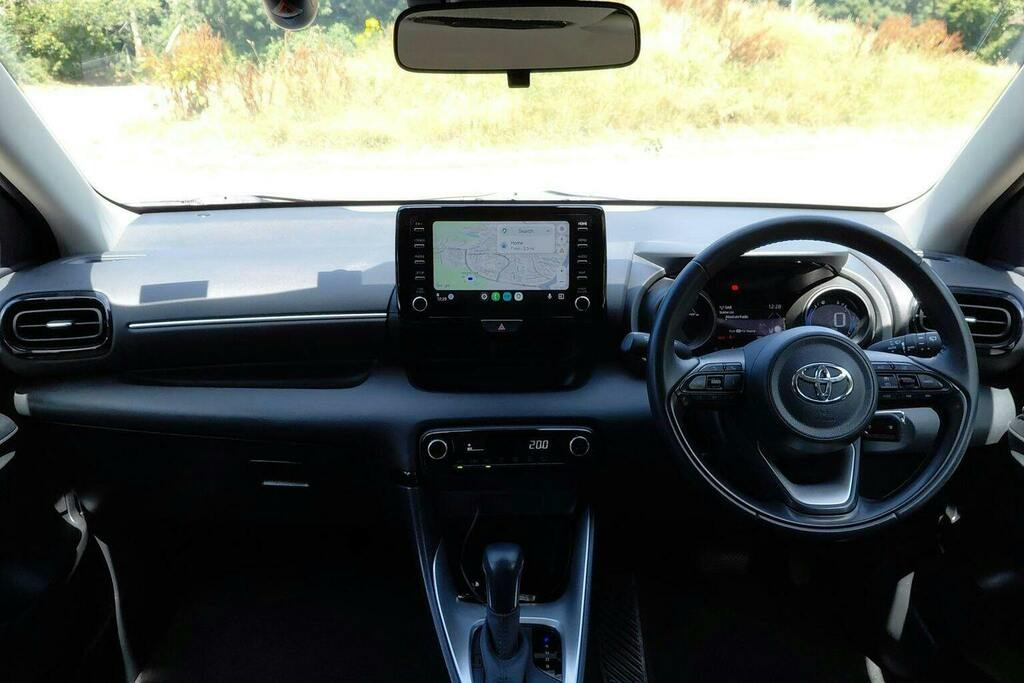 Toyota Yaris 1.5 Vvt H Design Hatchback Hybrid E Cvt GY23CRF Blue #6