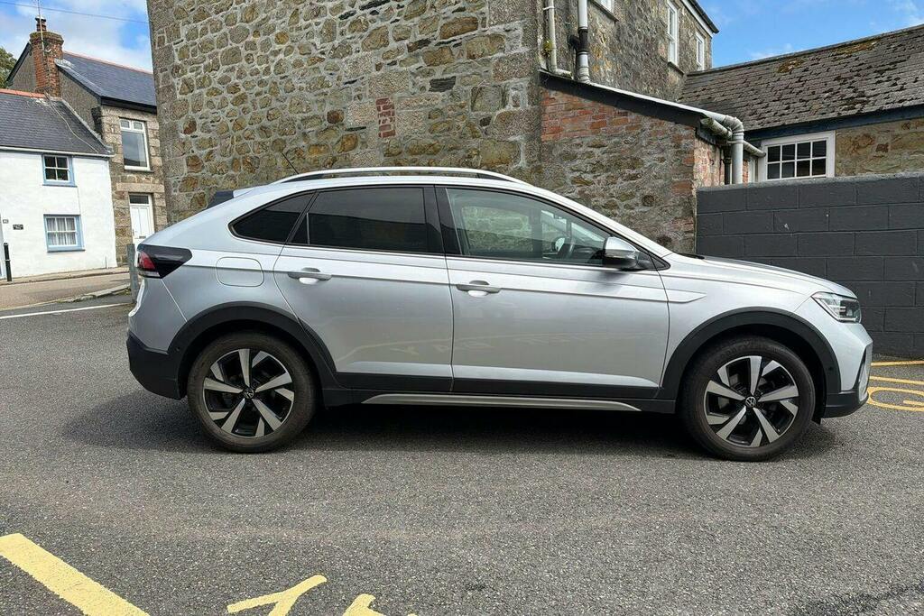 Volkswagen Taigo 1.0 Tsi Style Suv Silver #2