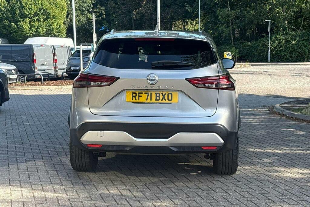 Nissan Qashqai 1.3 Dig T Mhev Tekna Suv Hybrid RF71BXO Silver #4