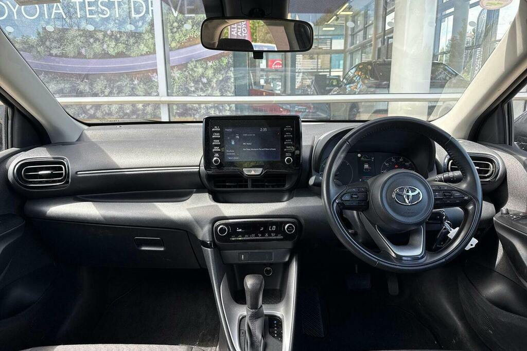 Toyota Yaris 1.5 Vvt H Icon Hatchback Hybrid E Cvt LB23EBL Grey #6