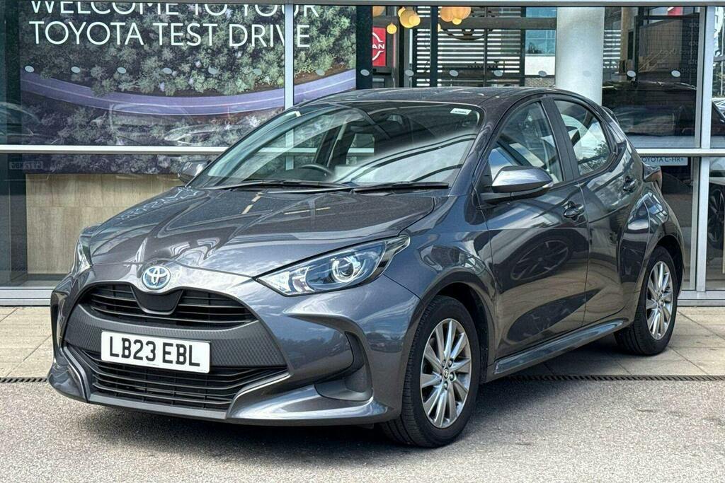 Toyota Yaris 1.5 Vvt H Icon Hatchback Hybrid E Cvt LB23EBL Grey #3