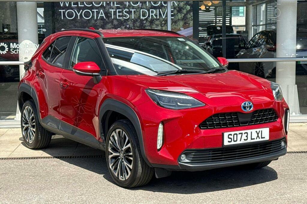 Toyota Yaris Cross 1.5 Vvt H Excel Suv Hybrid E Cvt Red