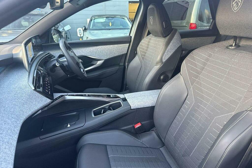 Peugeot 3008 1.2 Gt E-dsc6 Euro 6 Ss Blue #16