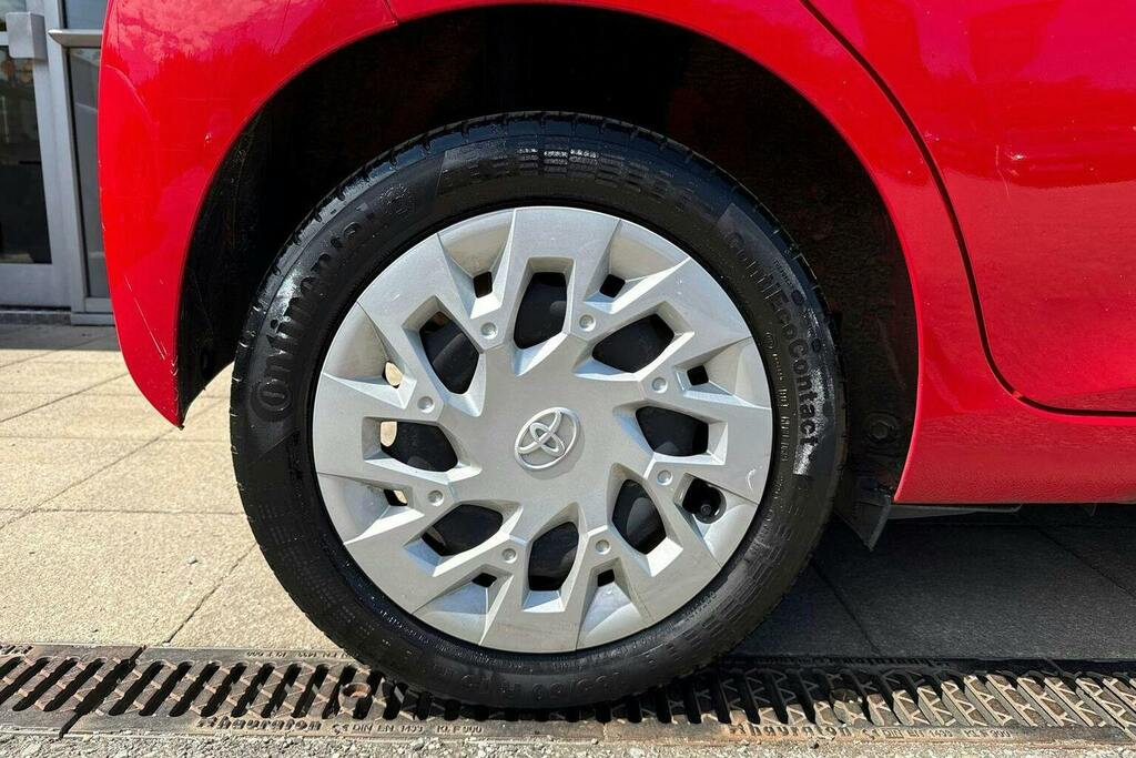 Toyota Aygo 1.0 Vvt Black #26
