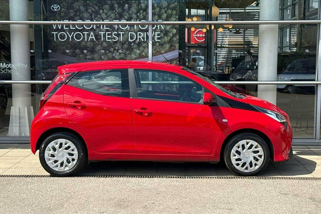 Toyota Aygo 1.0 Vvt Black #24