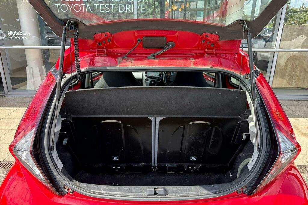 Toyota Aygo 1.0 Vvt Black #13