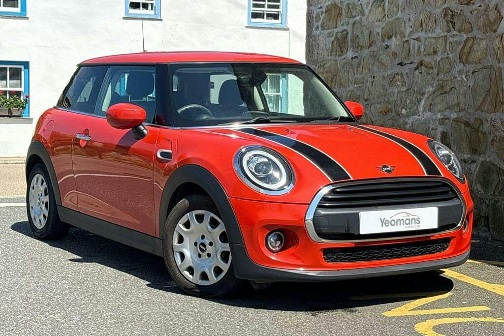 Mini Hatch 1.5 One Classic Hatchback Orange