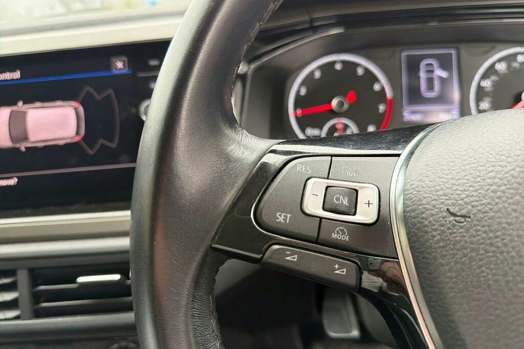 Volkswagen Polo Polo Match Tsi Black #33