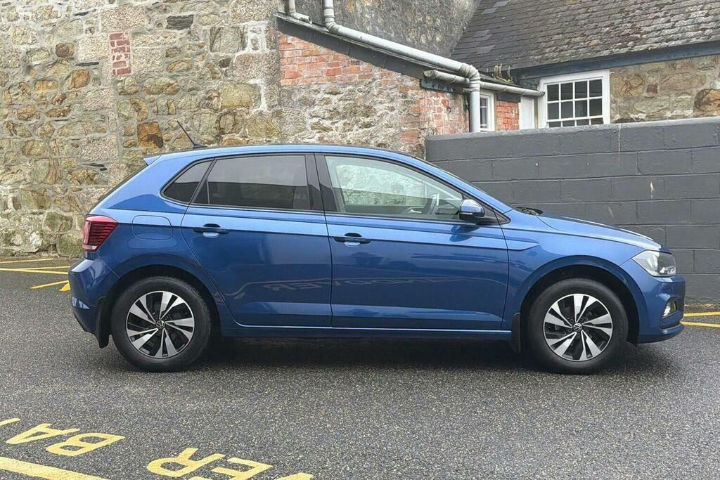 Volkswagen Polo Polo Match Tsi Black #2