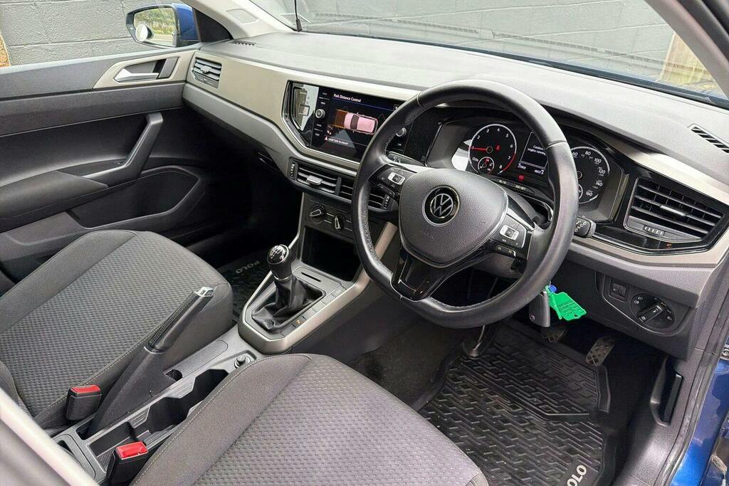 Volkswagen Polo Polo Match Tsi Black #10