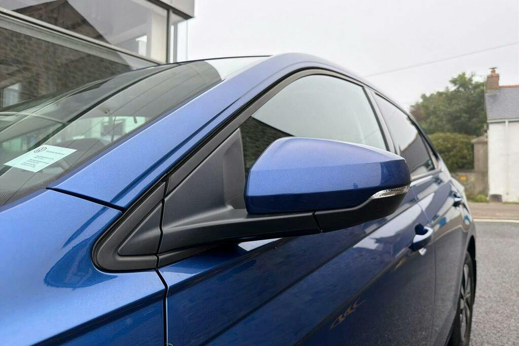 Volkswagen Polo Polo Match Tsi Black #26