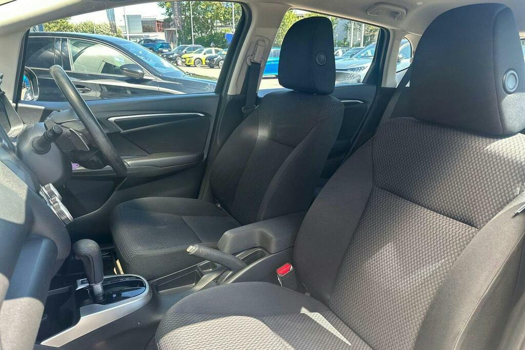 Honda Jazz 1.5 I-vtec Sport Navi Cvt Grey #16