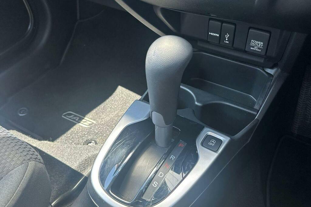 Honda Jazz 1.5 I-vtec Sport Navi Cvt Grey #28