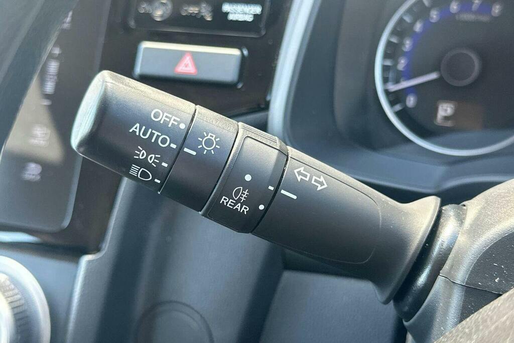 Honda Jazz 1.5 I-vtec Sport Navi Cvt Grey #26