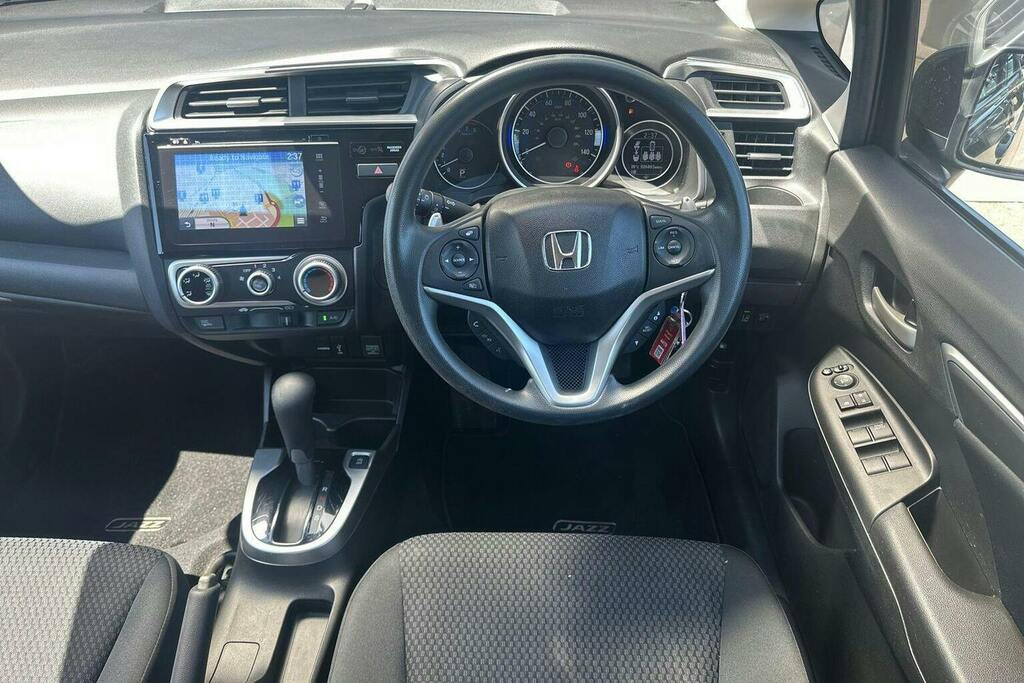 Honda Jazz 1.5 I-vtec Sport Navi Cvt Grey #12