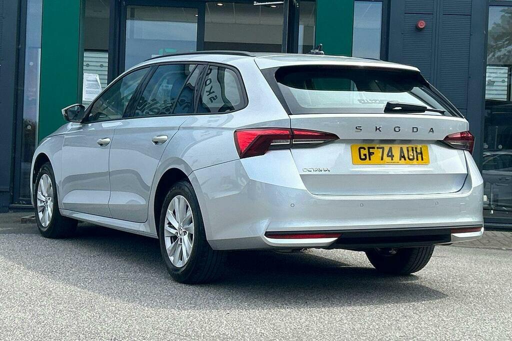 Skoda Octavia 1.5 Tsi Act Se Technology Estate GF74AUH Silver #5