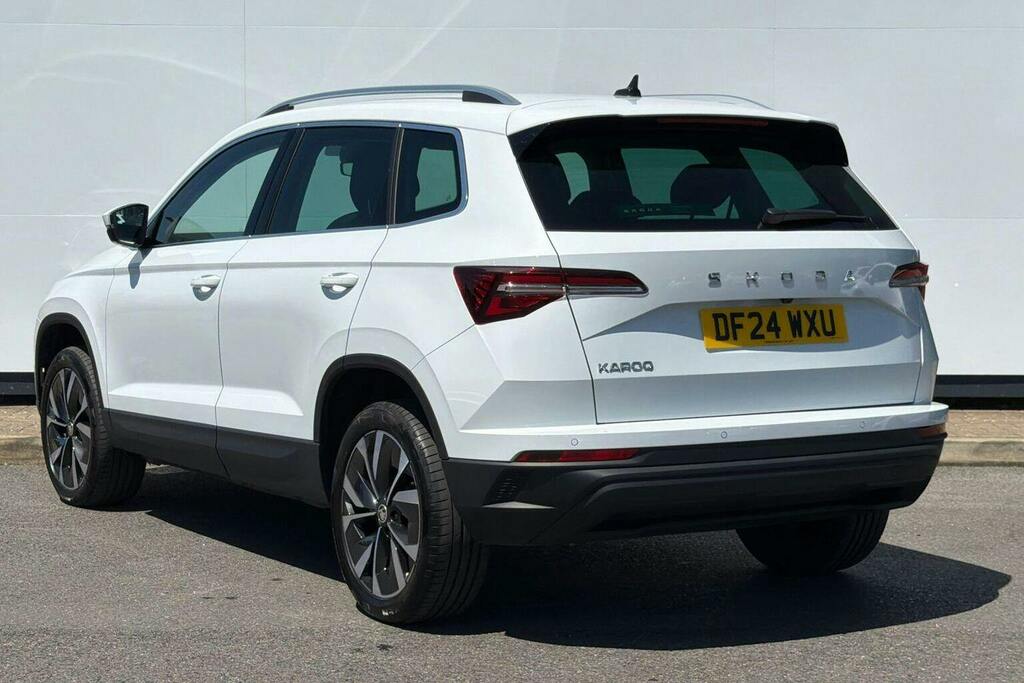 Skoda Karoq 1.5 Tsi Act Se L Suv Dsg White #5