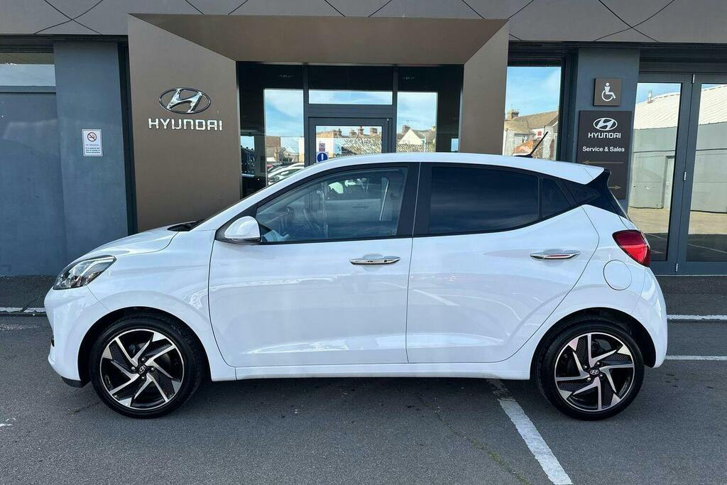 Hyundai I10 1.0 Premium Hatchback CA23XKT White #6