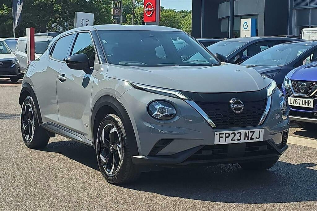 Nissan Juke 1.6 N Connecta Suv Hybrid Grey