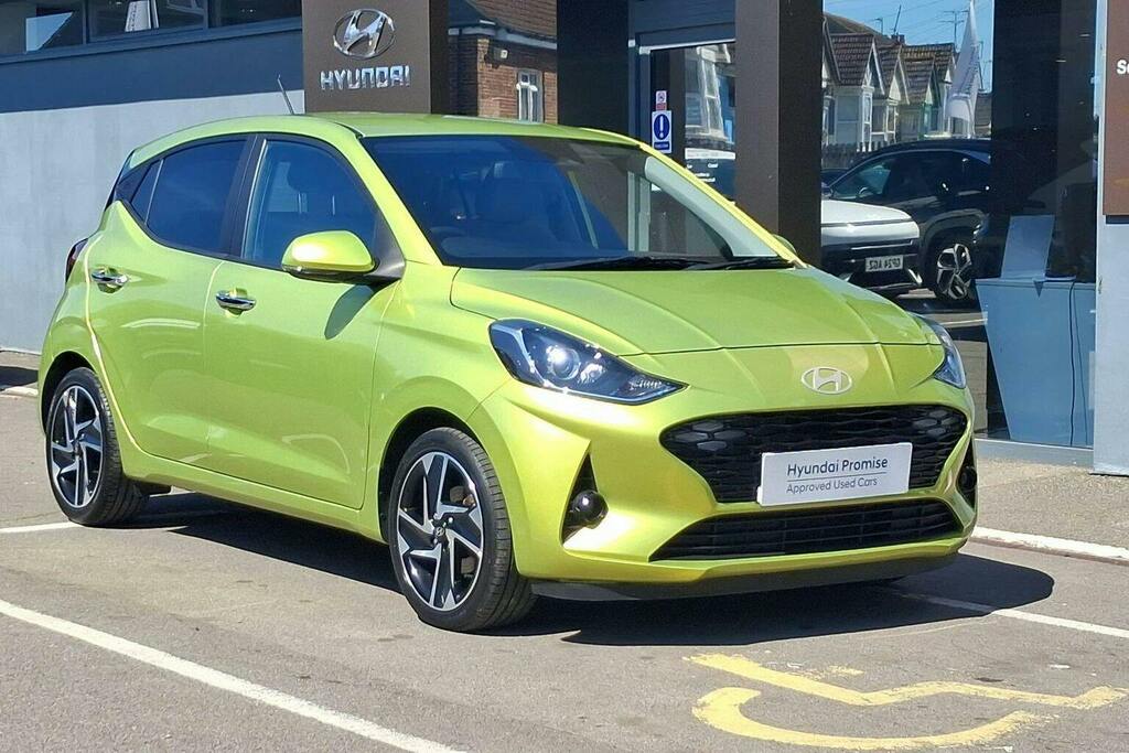 Hyundai I10 1.2 Premium Hatchback Yellow