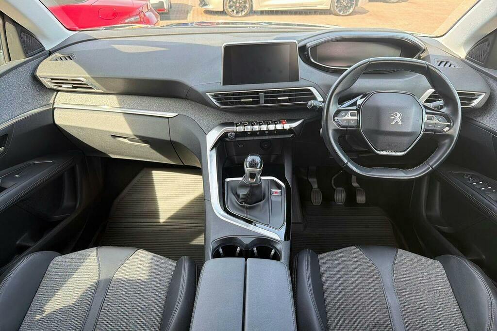 Peugeot 3008 1.5 Bluehdi Allure Suv YD19YAG Black #3