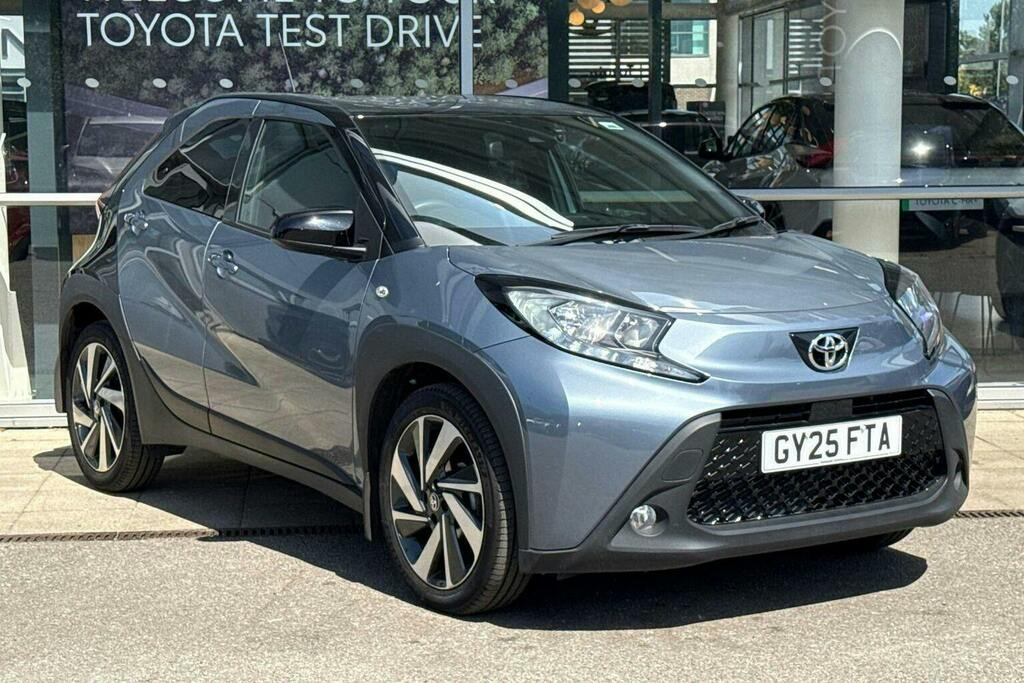Toyota Aygo X 1.0 Vvt I Edge Hatchback Grey
