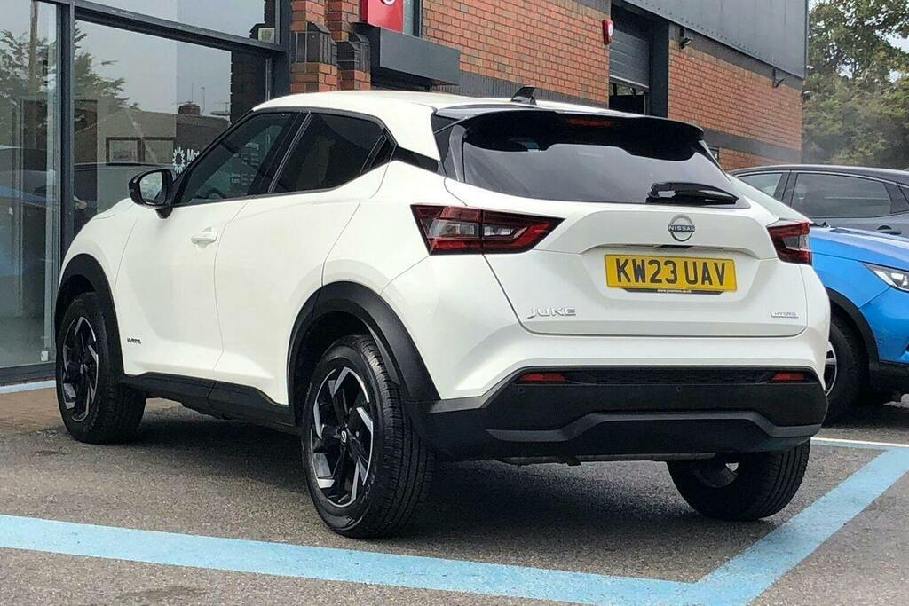 Nissan Juke 1.6 N Connecta Suv Hybrid White #5