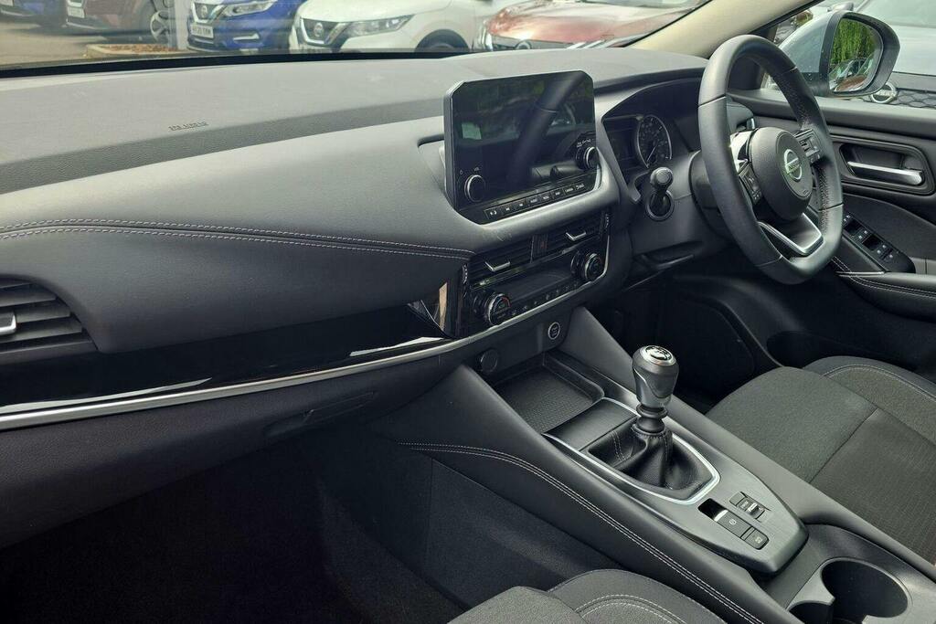 Nissan Qashqai 1.3L Tekna Black #15