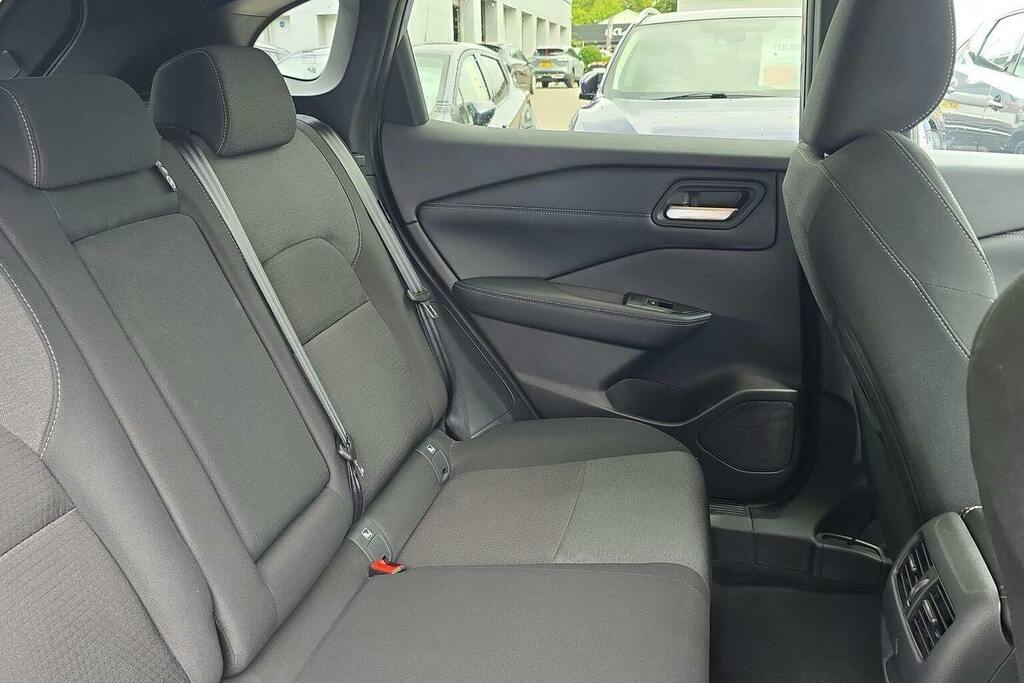 Nissan Qashqai 1.3L Tekna Black #17