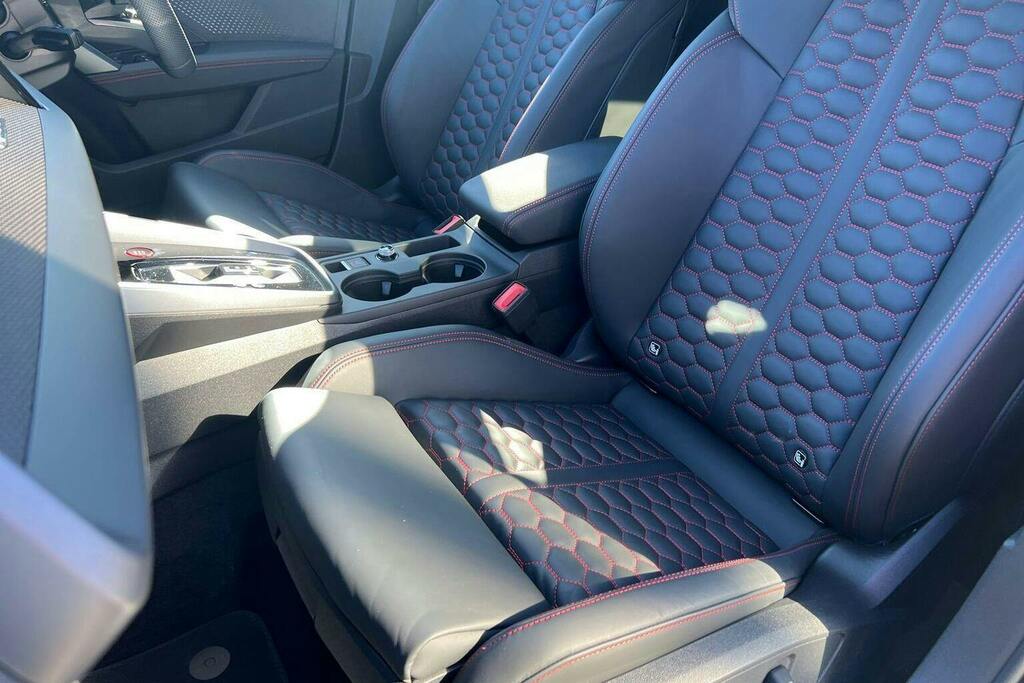 Audi RS3 Tfsi Carbon Black S Tronic Quattro Euro 6 4-Door Red #16