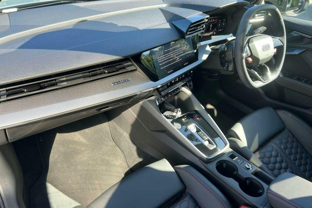 Audi RS3 Tfsi Carbon Black S Tronic Quattro Euro 6 4-Door Red #15