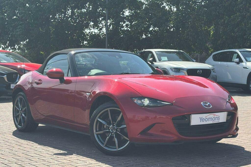 Mazda MX-5 2.0 Skyactiv G Sport Nav Convertible Ma Red